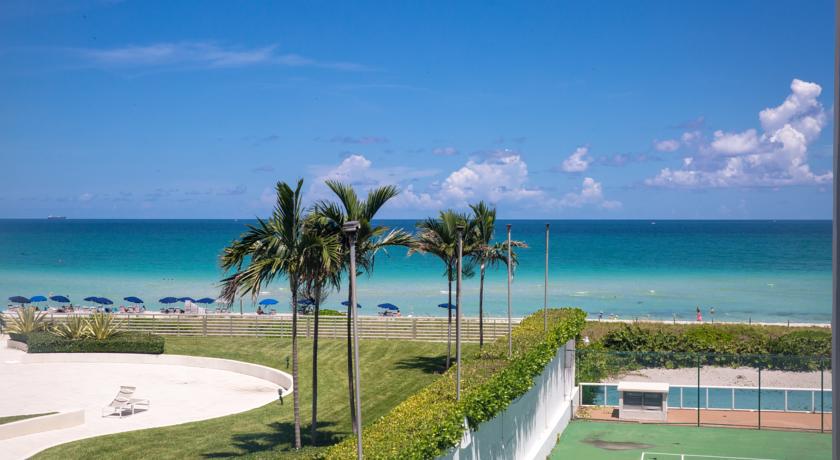 Oceanfront Contemporary Suites Маями Бийч Стая снимка