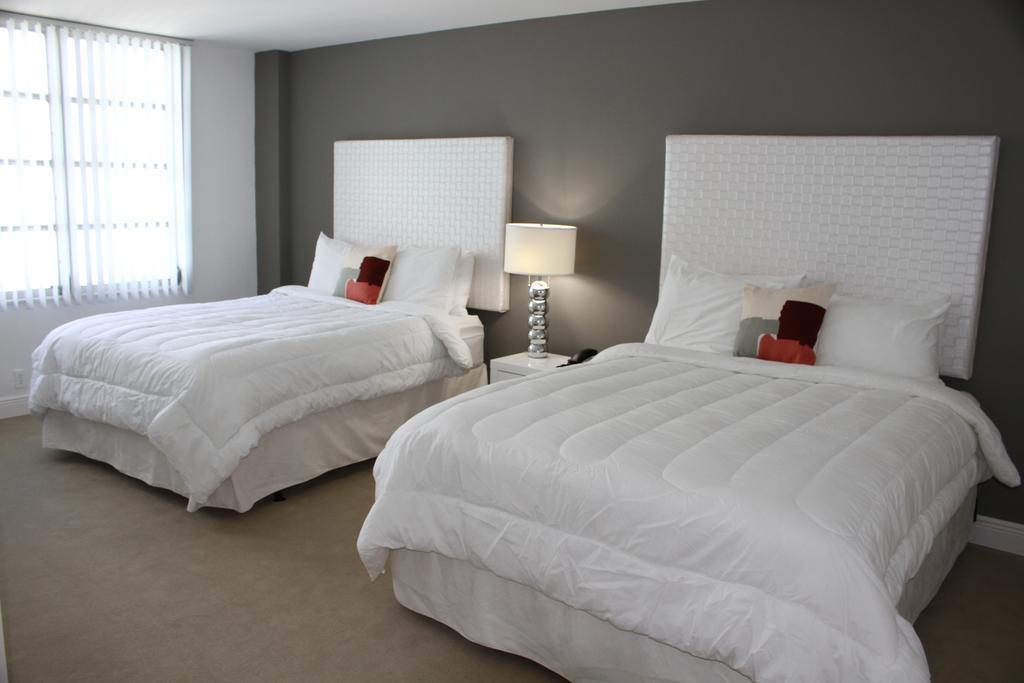 Oceanfront Contemporary Suites Маями Бийч Стая снимка