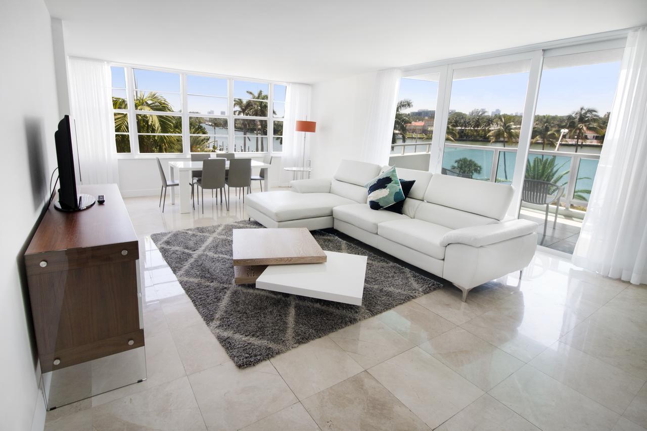 Oceanfront Contemporary Suites Маями Бийч Екстериор снимка